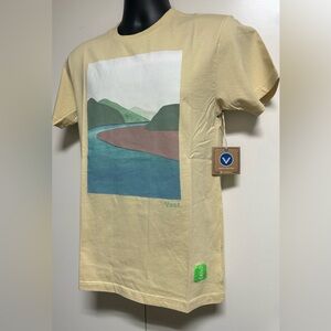 VASTlife Surf Street Outerwear Tan Landscape Graphic T-Shirt NWT